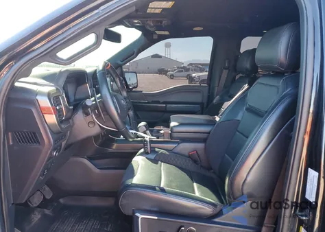 2022 Ford F-150 Raptor z USA, uszkodzony, nr VIN 1FTFW1RG1NFA85840